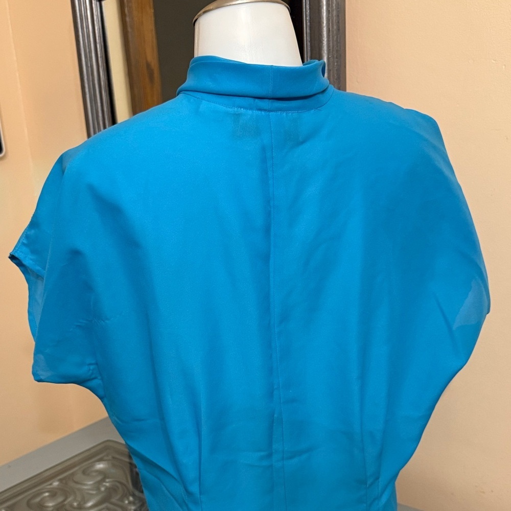 Vintage Lady Manhattan 12 Women's Blue Blouse with Bow Detail - Picture 9 of 12